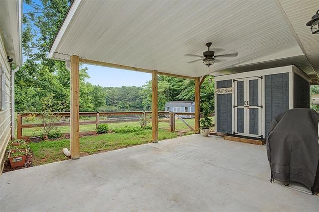 124 Chrissy Dr, Temple, GA 30179