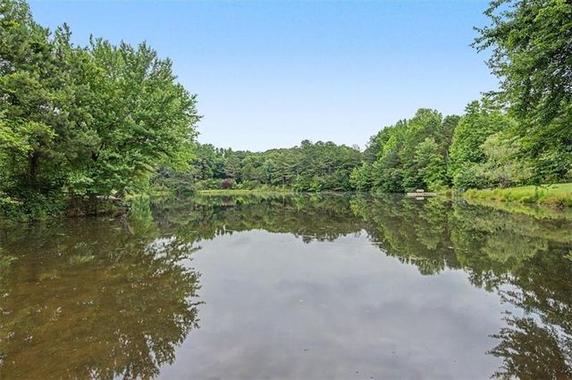 124 Chrissy Dr, Temple, GA 30179