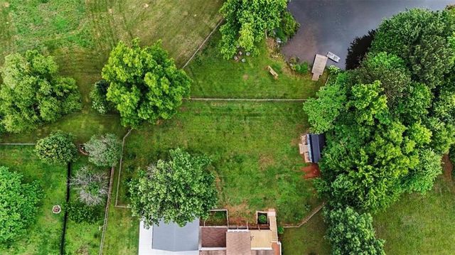 124 Chrissy Dr, Temple, GA 30179