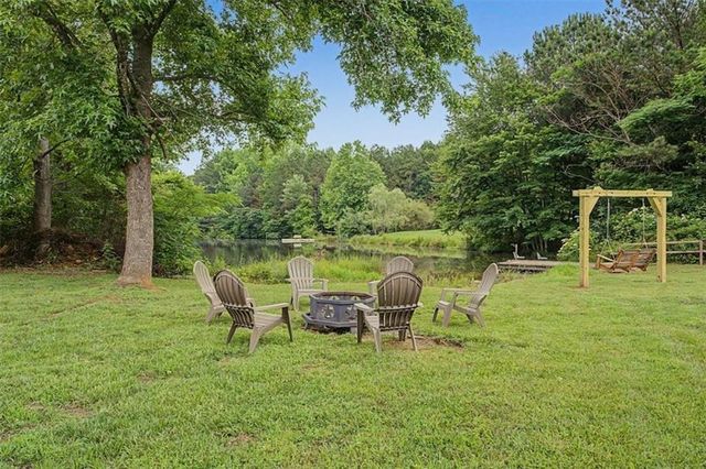 124 Chrissy Dr, Temple, GA 30179