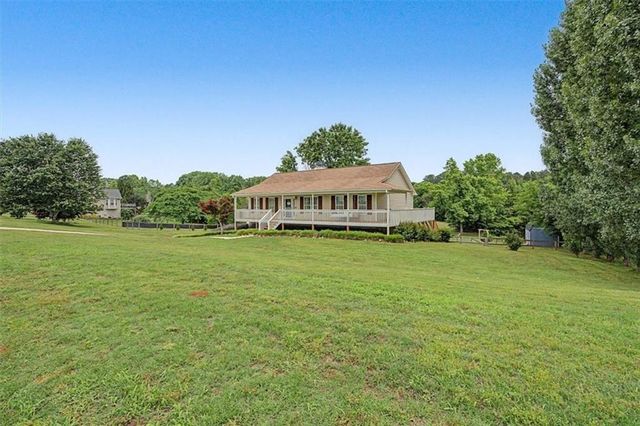 124 Chrissy Dr, Temple, GA 30179