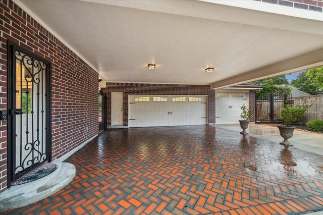7707 Indian Cove Court, Humble, TX 77346