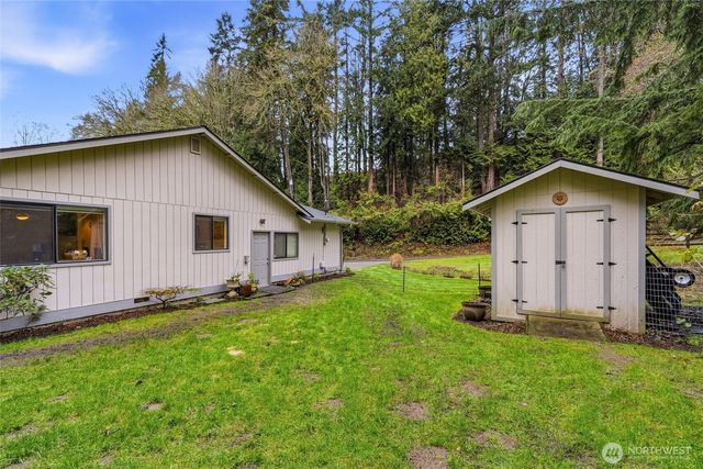 6830 Norma Beach Road, Edmonds, WA 98026