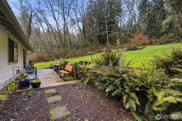 6830 Norma Beach Road, Edmonds, WA 98026
