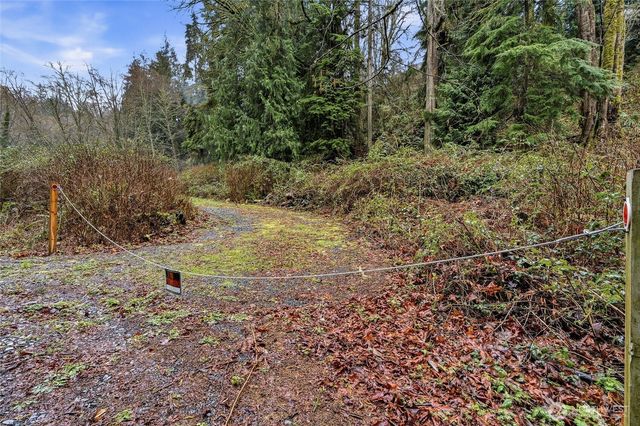 6830 Norma Beach Road, Edmonds, WA 98026