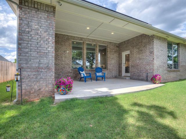 8708 Stark Street, Arcadia, OK 73007