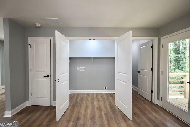 3941 Canterbury Walk, Douglasville, GA 30135