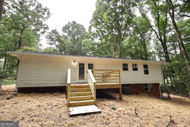3941 Canterbury Walk, Douglasville, GA 30135