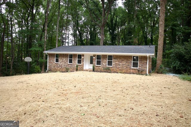 3941 Canterbury Walk, Douglasville, GA 30135