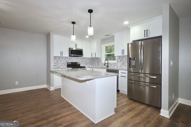 3941 Canterbury Walk, Douglasville, GA 30135