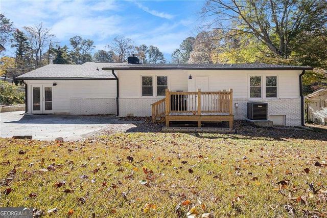 3795 King Edward Trail SW, Atlanta, GA 30331