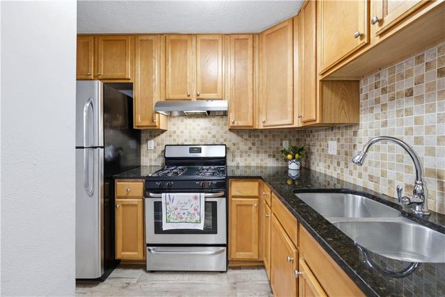 6601 Sienna Court, Peachtree Corners, GA 30092