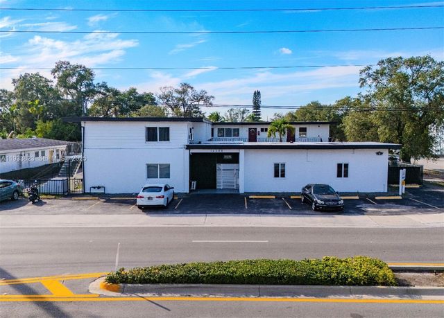 14280 NE 6th Avenue, North Miami, FL 33161