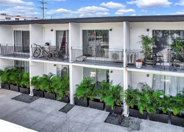 14280 NE 6th Avenue, North Miami, FL 33161
