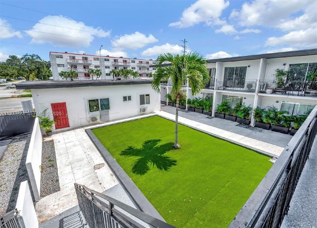14280 NE 6th Avenue, North Miami, FL 33161