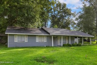 1716 Smallwood Street, Jackson, MS 39212