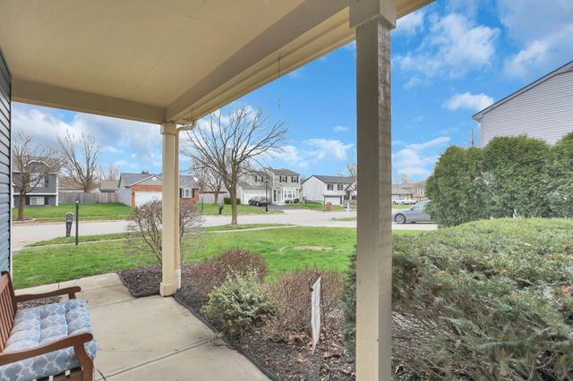 2417 Fernwood Avenue, Grove City, OH 43123