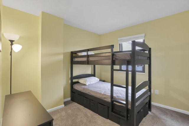 2417 Fernwood Avenue, Grove City, OH 43123