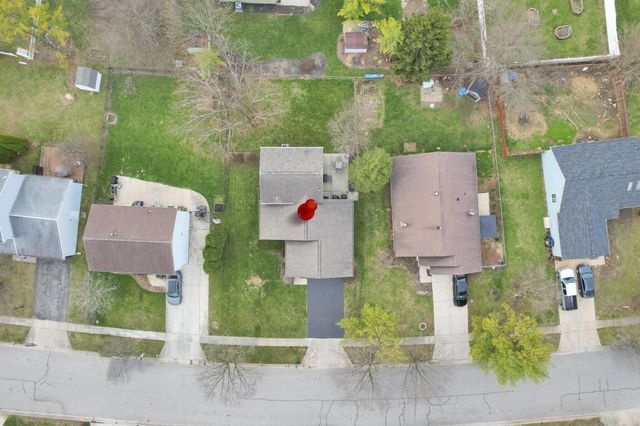 2417 Fernwood Avenue, Grove City, OH 43123