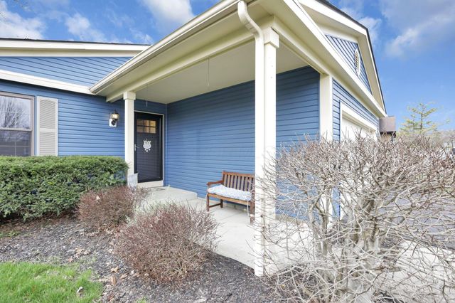 2417 Fernwood Avenue, Grove City, OH 43123