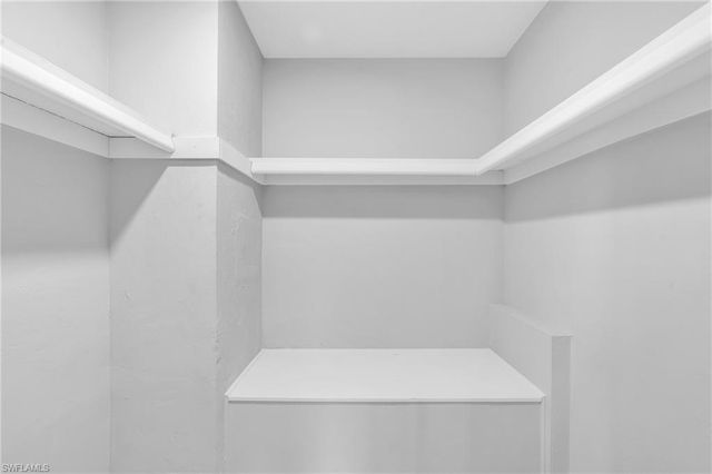 5230 Sarasota CT, Cape Coral, FL 33904