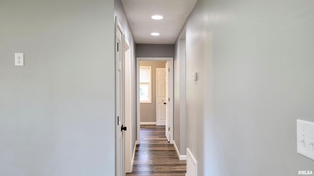 1005 MOORE Street, Carterville, IL 62918