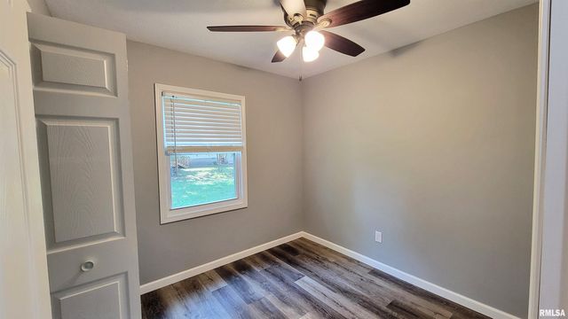 1005 MOORE Street, Carterville, IL 62918