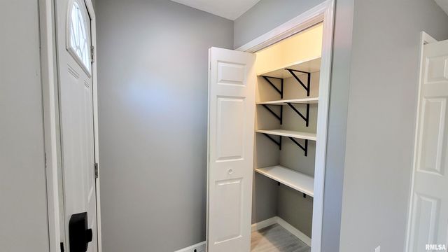 1005 MOORE Street, Carterville, IL 62918