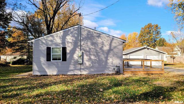 1005 MOORE Street, Carterville, IL 62918
