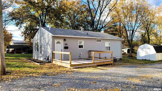 1005 MOORE Street, Carterville, IL 62918