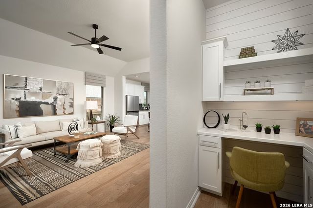 4033 Parchman, Schertz, TX 78124