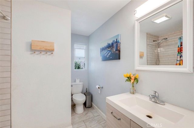 10347 Kalmia Street, Los Angeles, CA 90002