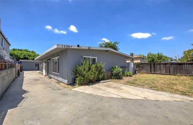 10347 Kalmia Street, Los Angeles, CA 90002