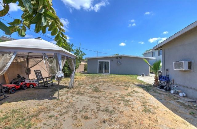 10347 Kalmia Street, Los Angeles, CA 90002