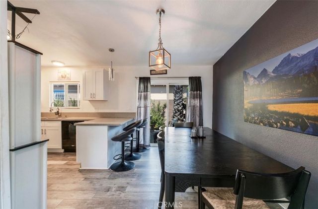 10347 Kalmia Street, Los Angeles, CA 90002