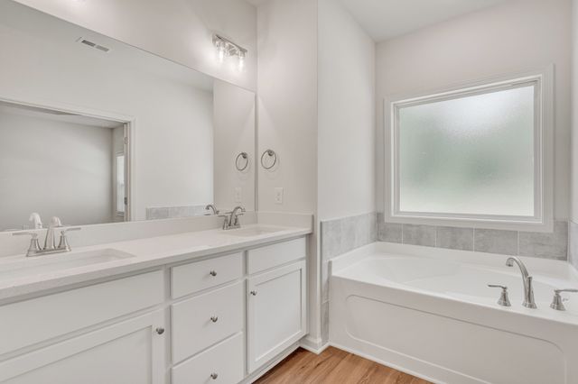 124 Centennial Lane, Columbia, TN 38401