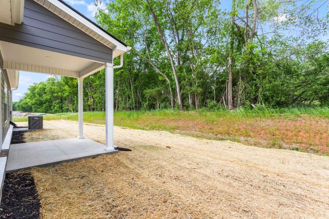 124 Centennial Lane, Columbia, TN 38401