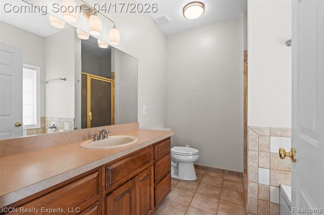 1712 Cassady Place Drive, Plymouth, MI 48170