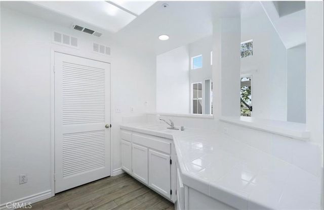 4 Woodcrest Lane 308, Aliso Viejo, CA 92656