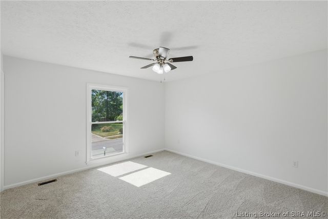 1515 Nole Drive, Jeffersonville, IN 47130