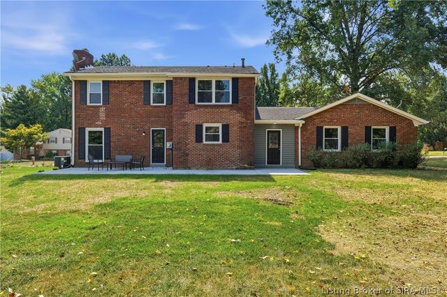 1515 Nole Drive, Jeffersonville, IN 47130