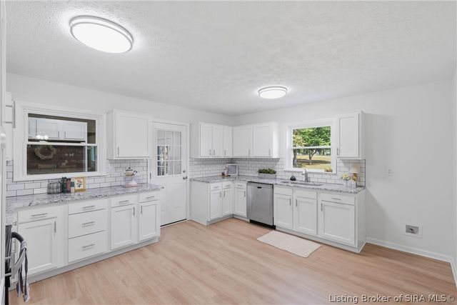 1515 Nole Drive, Jeffersonville, IN 47130