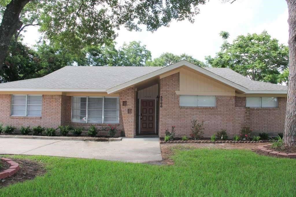 5566 Beechnut Street, Houston, TX 77096