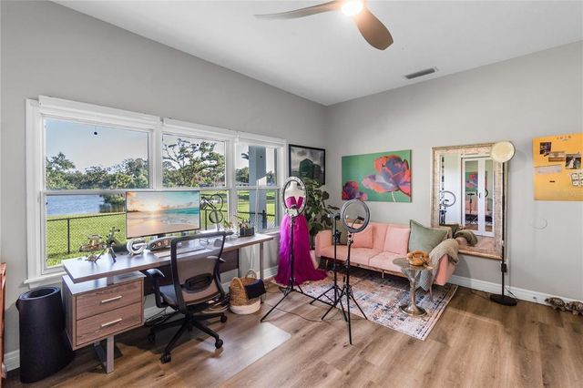 3425 W FOREST LAKE CIRCLE, Sarasota, FL 34232
