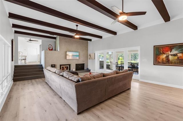 3425 W FOREST LAKE CIRCLE, Sarasota, FL 34232