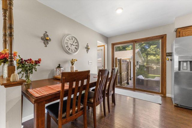 2104 Garland AVENUE, Waukesha, WI 53188