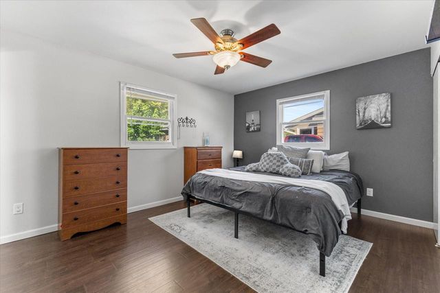 2104 Garland AVENUE, Waukesha, WI 53188