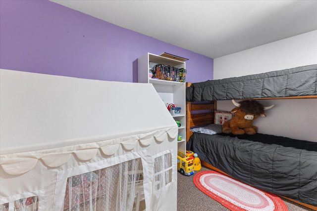 2104 Garland AVENUE, Waukesha, WI 53188