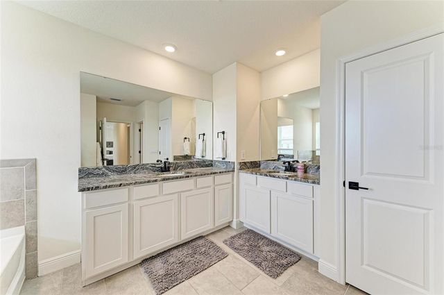 16724 BARNWOOD PLACE, Bradenton, FL 34211