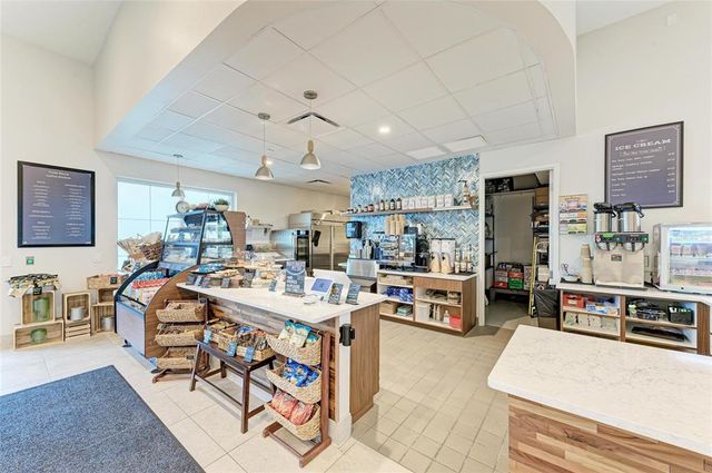 16724 BARNWOOD PLACE, Bradenton, FL 34211